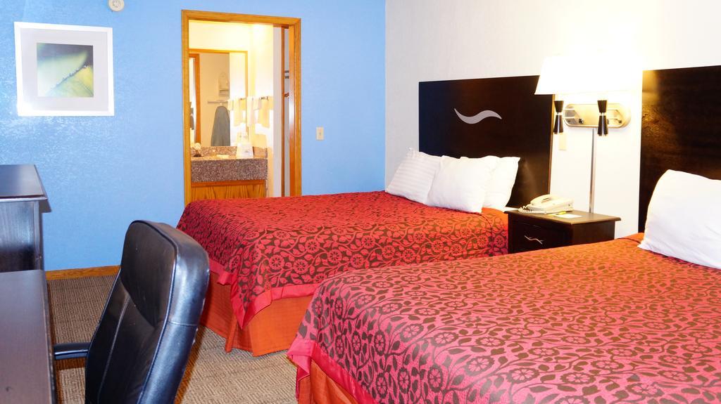Days Inn Kansas City-Worlds Of Fun Habitación foto